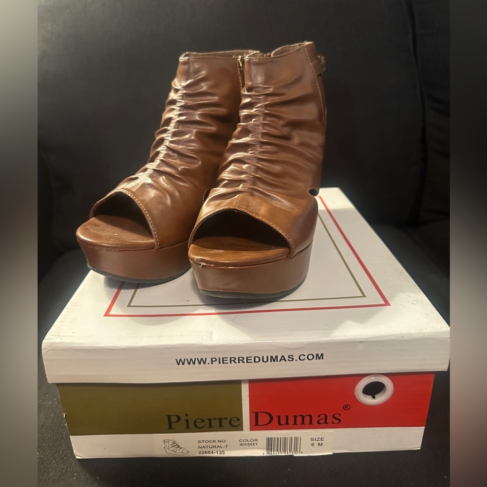 Pierre Dumas Natural Wedges- Whiskey- size 8